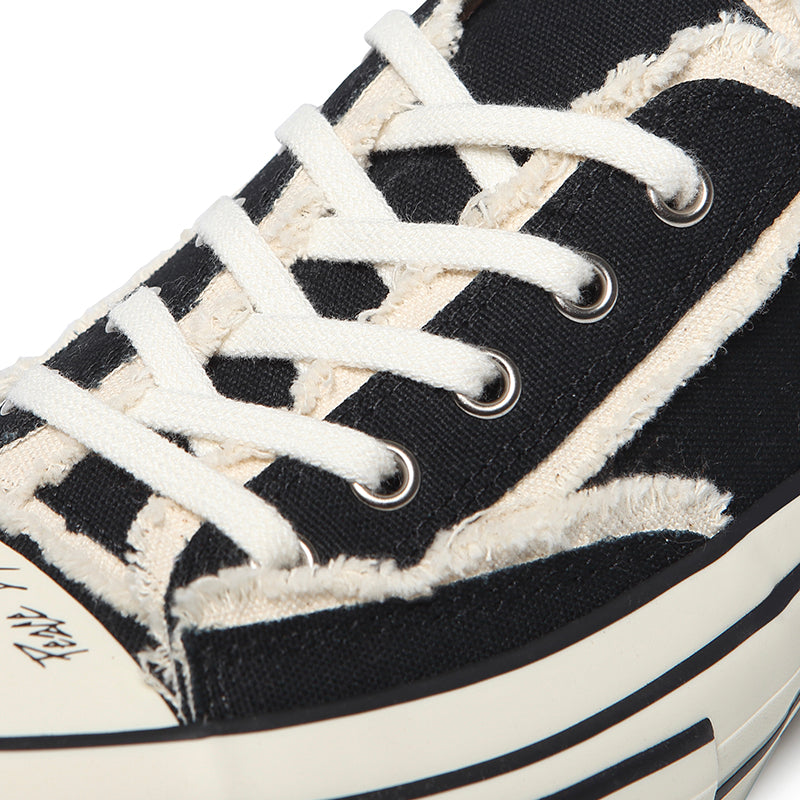 G.O.P. Slip on Black